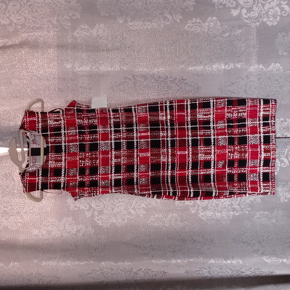 Sleeveless summer dress